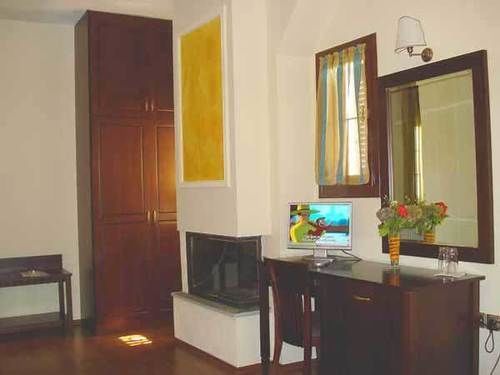 Pelias Hotel Портарія Екстер'єр фото